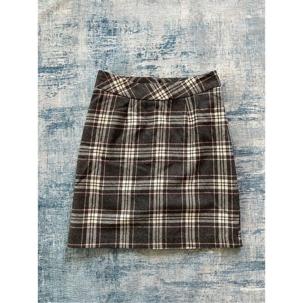 Chadwicks Gray Off White Pink Plaid Wool Blend Skirt Size 2 Petite